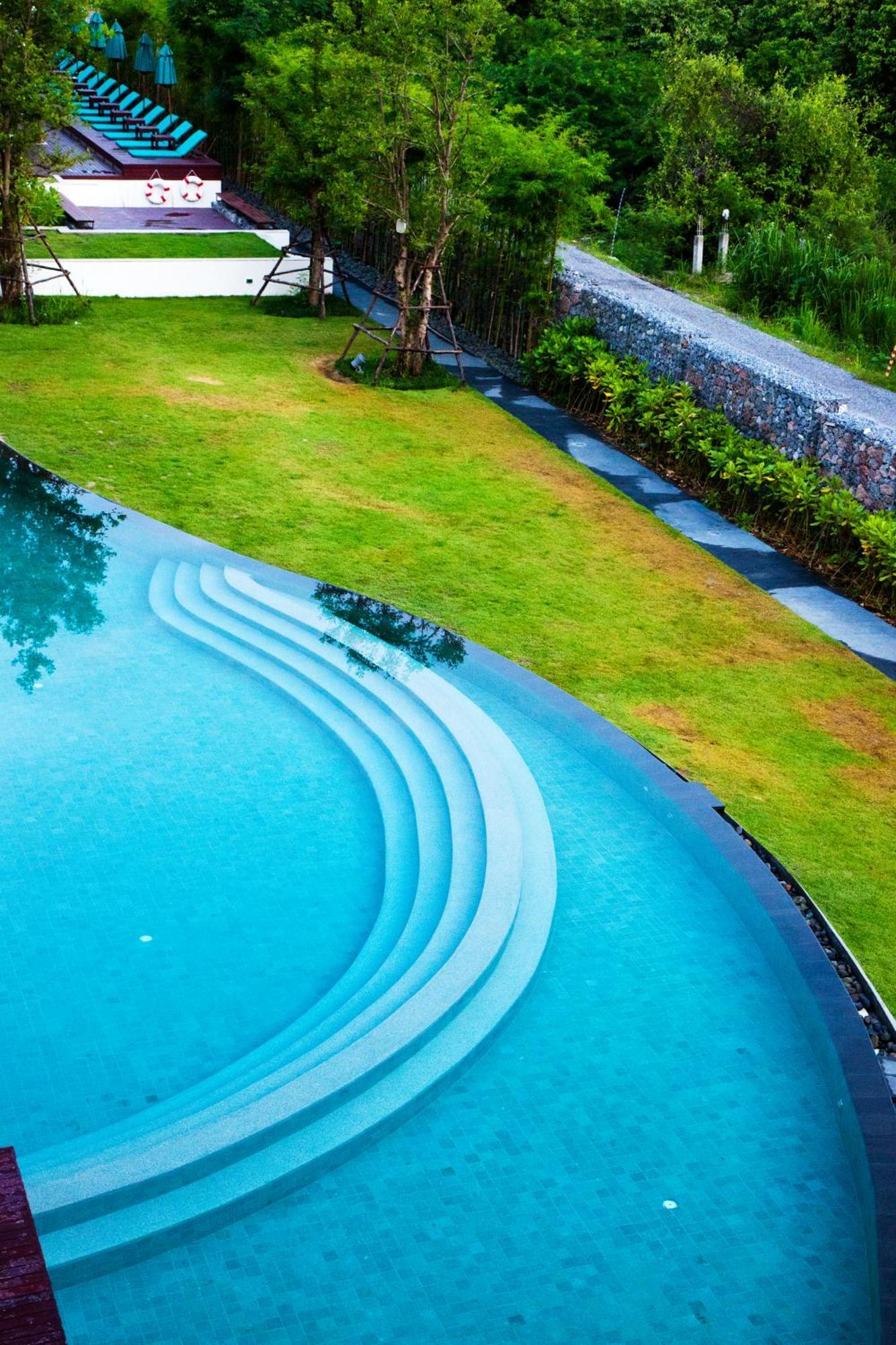 Hotell The Serenity